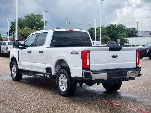 2024 Ford F-250 XLT