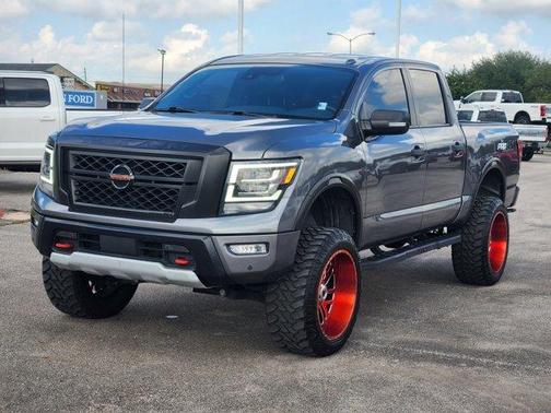2020 Nissan Titan PRO-4X