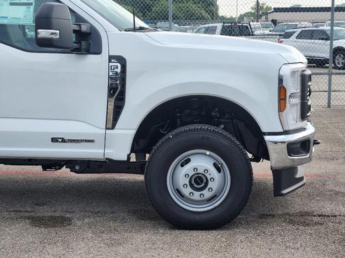 2025 Ford F-350 XL
