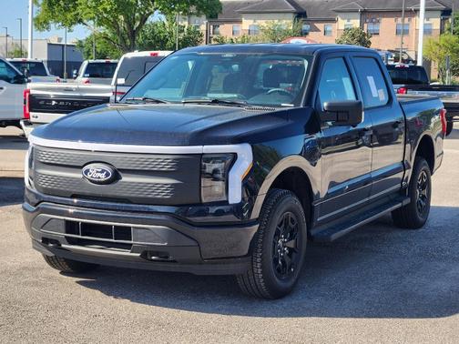 2025 Ford F-150 Lightning XLT