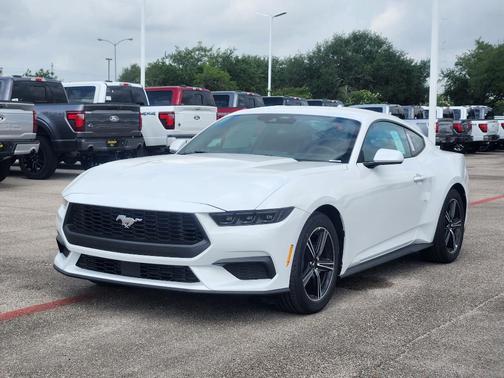 2025 Ford Mustang EcoBoost