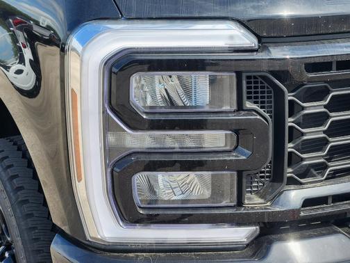 2025 Ford F-350 XLT