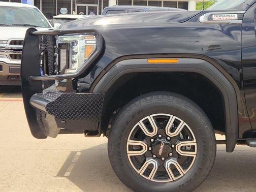 Ebony Twilight Metallic 2022 GMC Sierra 2500 AT4