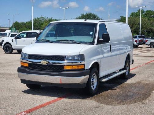 2022 Chevrolet Express 2500 Work Van