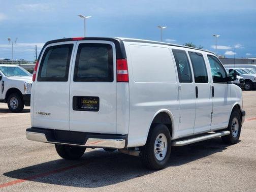 2022 Chevrolet Express 2500 Work Van