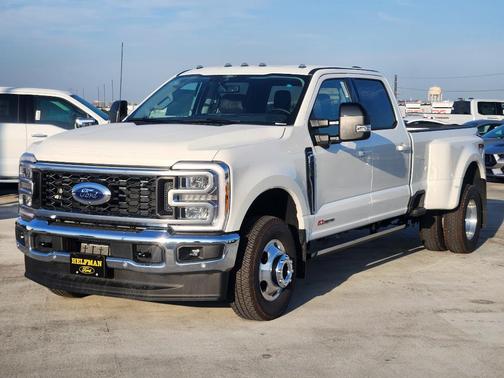 2025 Ford F-350 Lariat Super Duty
