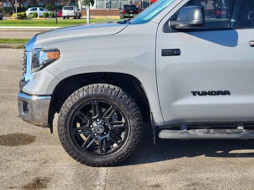 2020 Toyota Tundra SR5