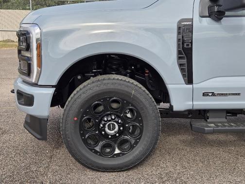 2026 Ford F-350 Lariat Super Duty