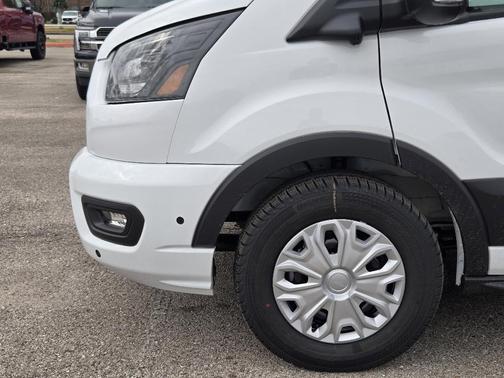Oxford White 2026 Ford Transit-350 XLT