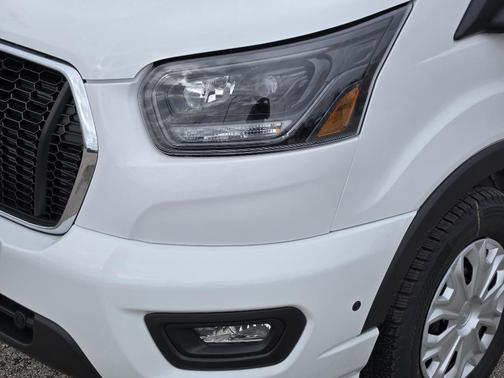Oxford White 2026 Ford Transit-350 XLT