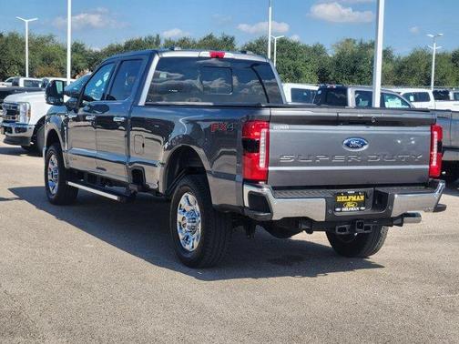 2025 Ford F-350 Lariat Super Duty