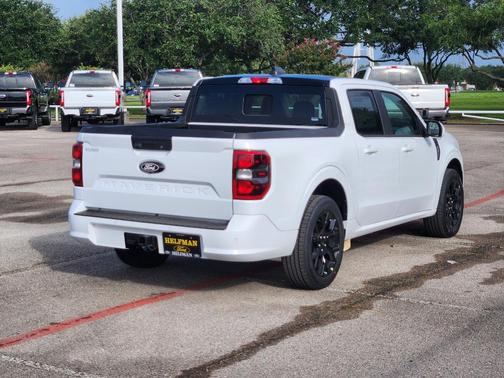 2025 Ford Maverick Lobo High