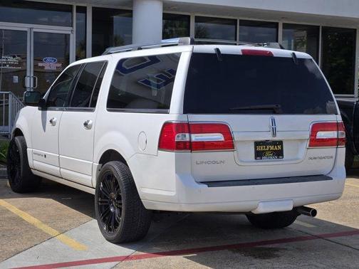 White Platinum Tri-Coat Metallic 2012 Lincoln Navigator L