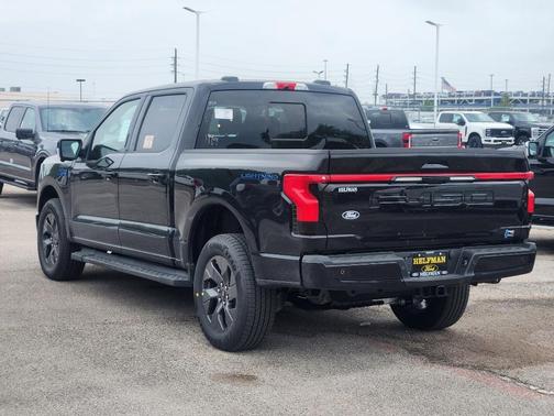 2025 Ford F-150 Lightning LARIAT