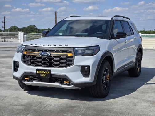Space White Metallic 2026 Ford Explorer Tremor