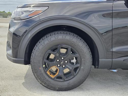 Agate Black Metallic 2026 Ford Explorer Tremor