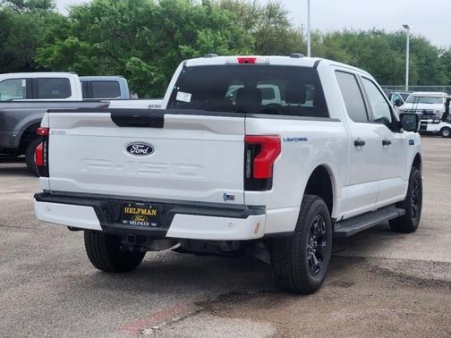2025 Ford F-150 Lightning XLT