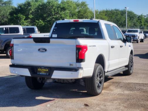 2025 Ford F-150 Lightning XLT