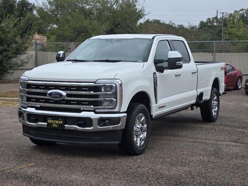 Star White 2026 Ford F-350 King Ranch