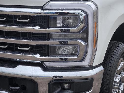 Star White 2026 Ford F-350 King Ranch