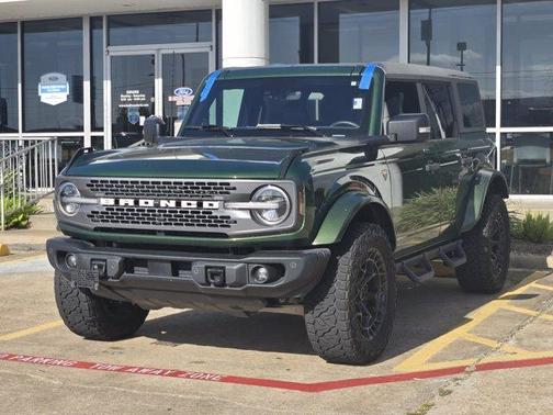 2023 Ford Bronco Badlands