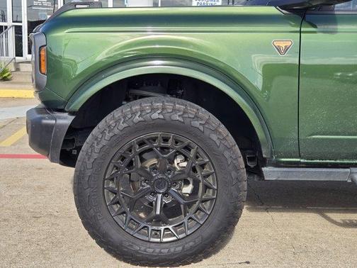 2023 Ford Bronco Badlands