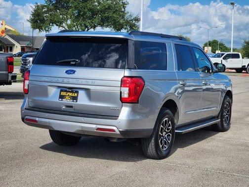 2022 Ford Expedition Max XLT