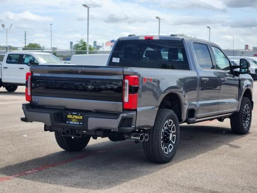 2025 Ford F-250 Platinum