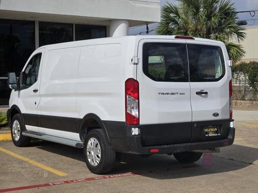 2024 Ford Transit-250 T250 LOW RF
