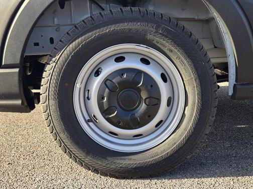 2026 Ford Transit-250 148 WB Medium Roof Cargo