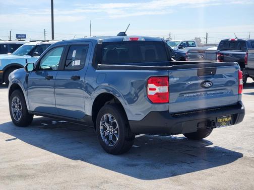 2025 Ford Maverick XLT