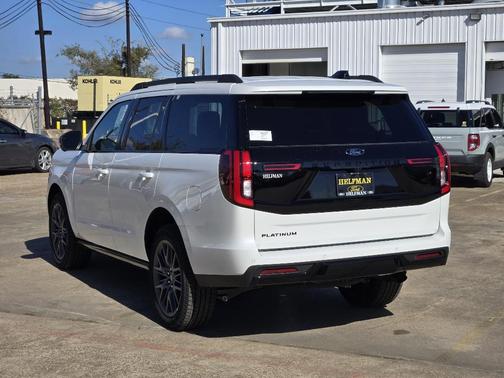 2025 Ford Expedition Platinum