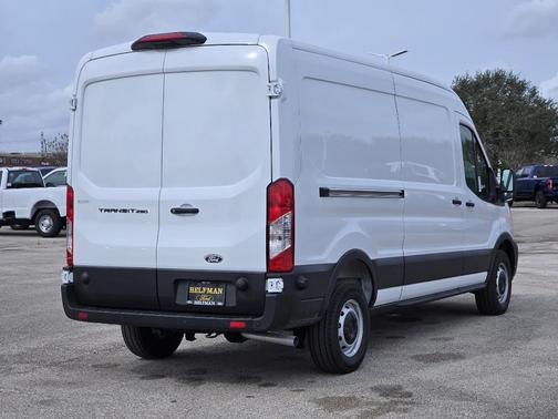 2026 Ford Transit-250 148 WB Medium Roof Cargo