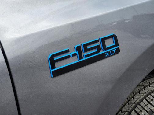2025 Ford F-150 Lightning XLT