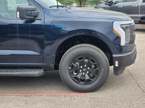 2025 Ford F-150 Lightning XLT