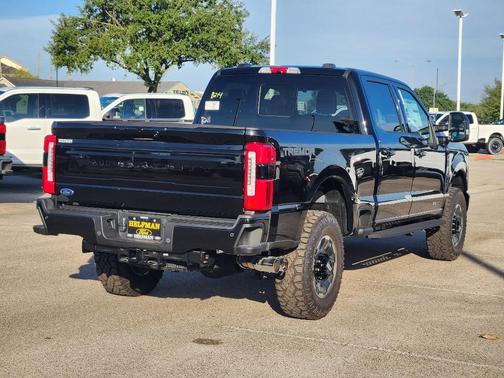 2026 Ford F-250 Platinum