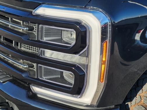 2026 Ford F-250 Platinum