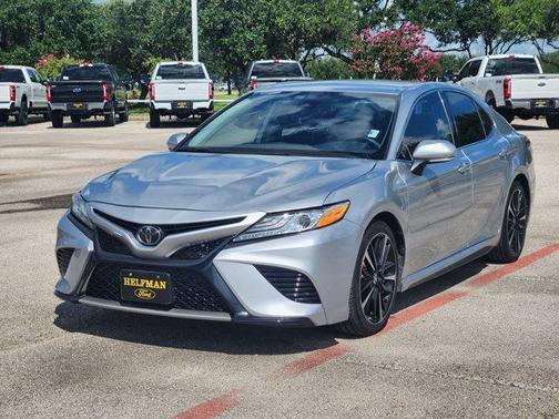 2020 Toyota Camry XSE
