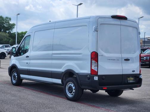 2025 Ford Transit-250 148 WB Medium Roof Cargo