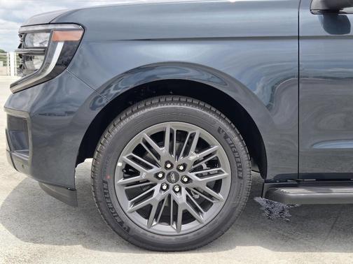Stone Blue Metallic 2026 Ford Expedition Max Platinum