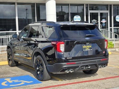 2021 Ford Explorer ST