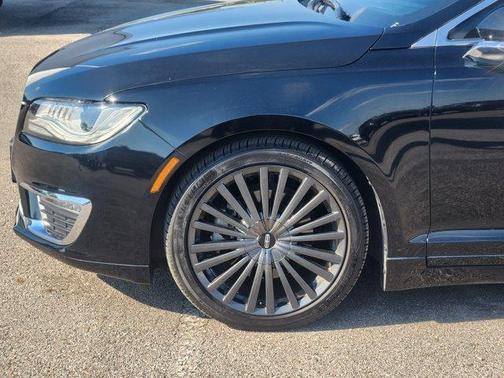 2017 Lincoln MKZ Reserve