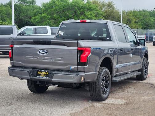 2025 Ford F-150 Lightning XLT