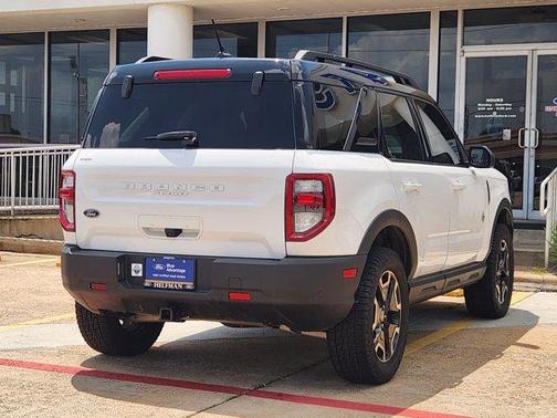 Oxford White 2022 Ford Bronco Sport Outer Banks