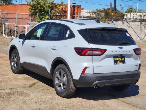 2026 Ford Escape ST-Line Select