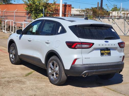 2026 Ford Escape ST-Line Select