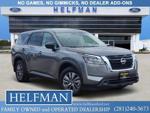 2024 Nissan Pathfinder S