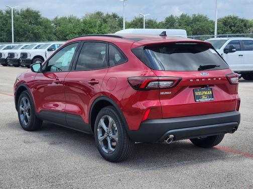 2025 Ford Escape ST-Line