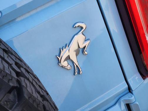 2025 Ford Bronco Heritage Edition