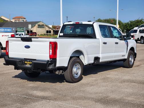 2026 Ford F-250 XL